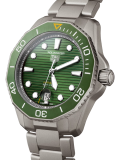 TAG Heuer Aquaracer Professional 300 Date 43mm Green
